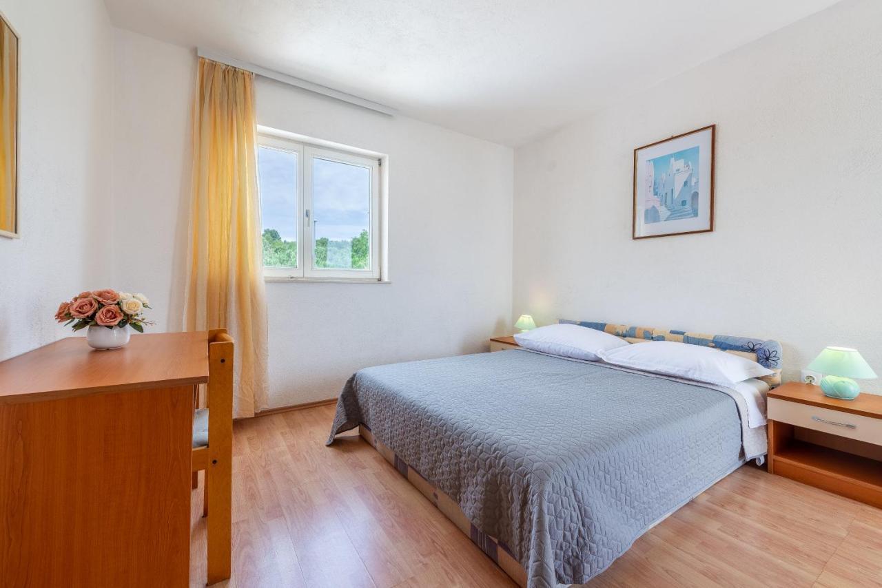 Olive Gardens Apartamento Primošten Exterior foto