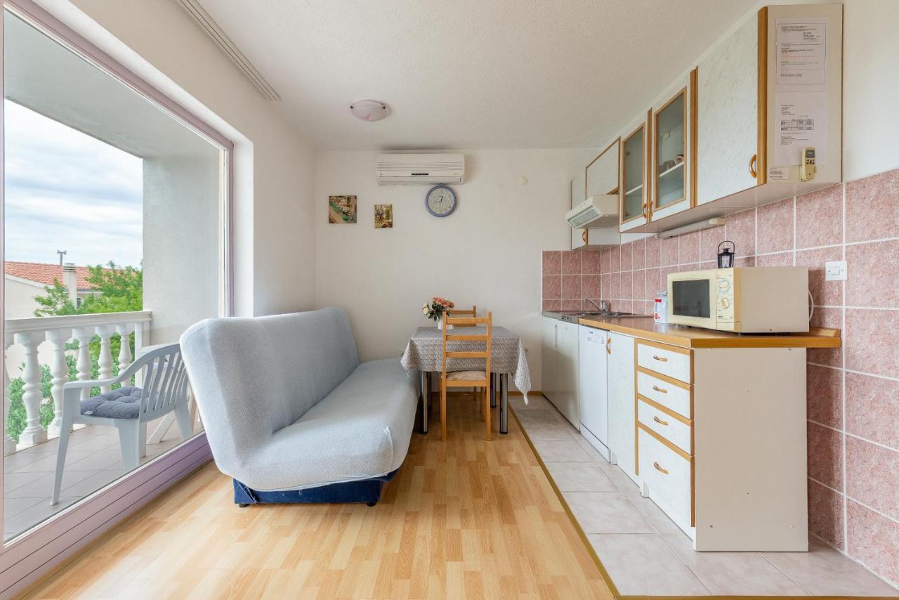 Olive Gardens Apartamento Primošten Exterior foto