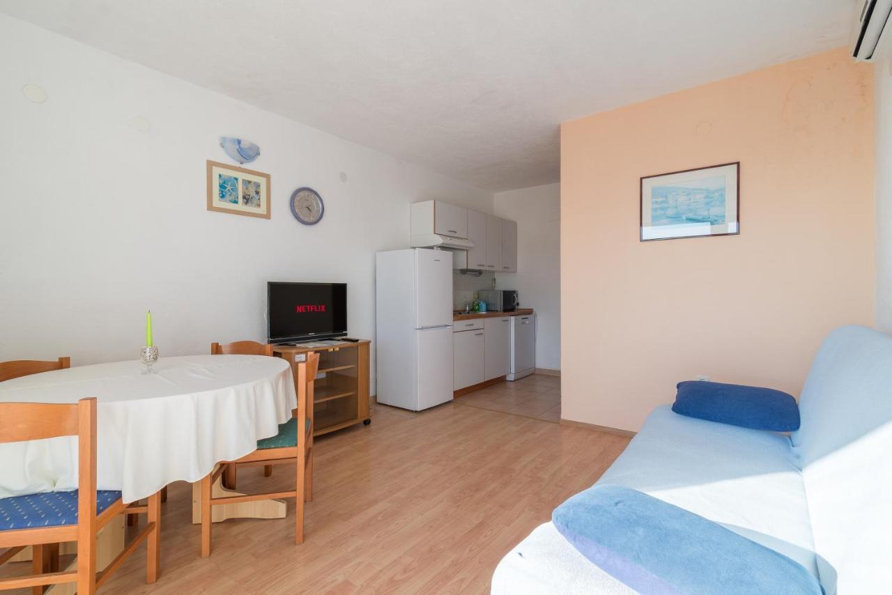 Olive Gardens Apartamento Primošten Exterior foto