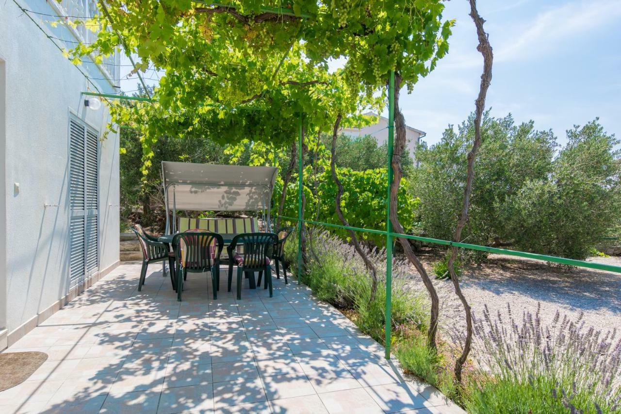 Olive Gardens Apartamento Primošten Exterior foto