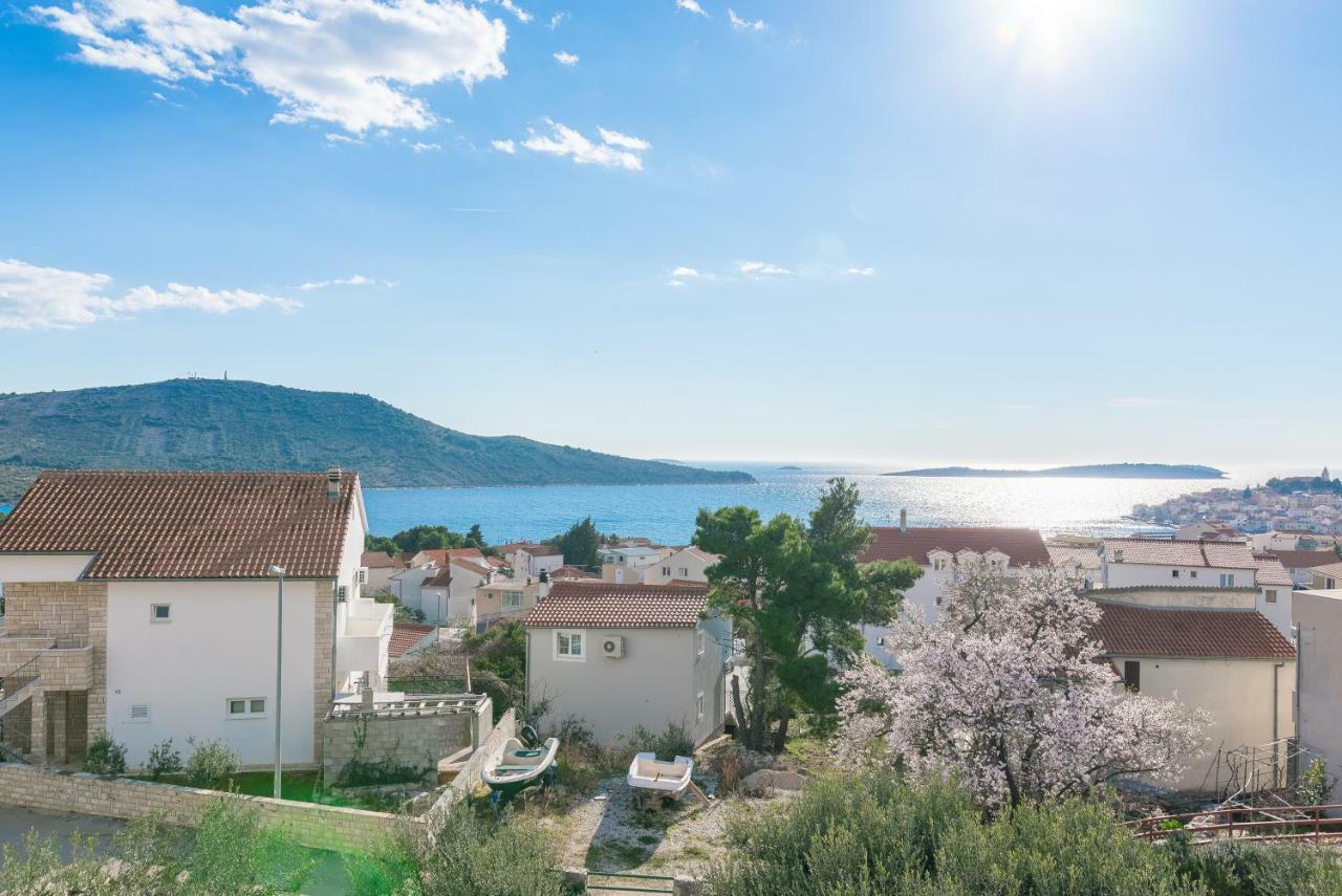 Olive Gardens Apartamento Primošten Exterior foto