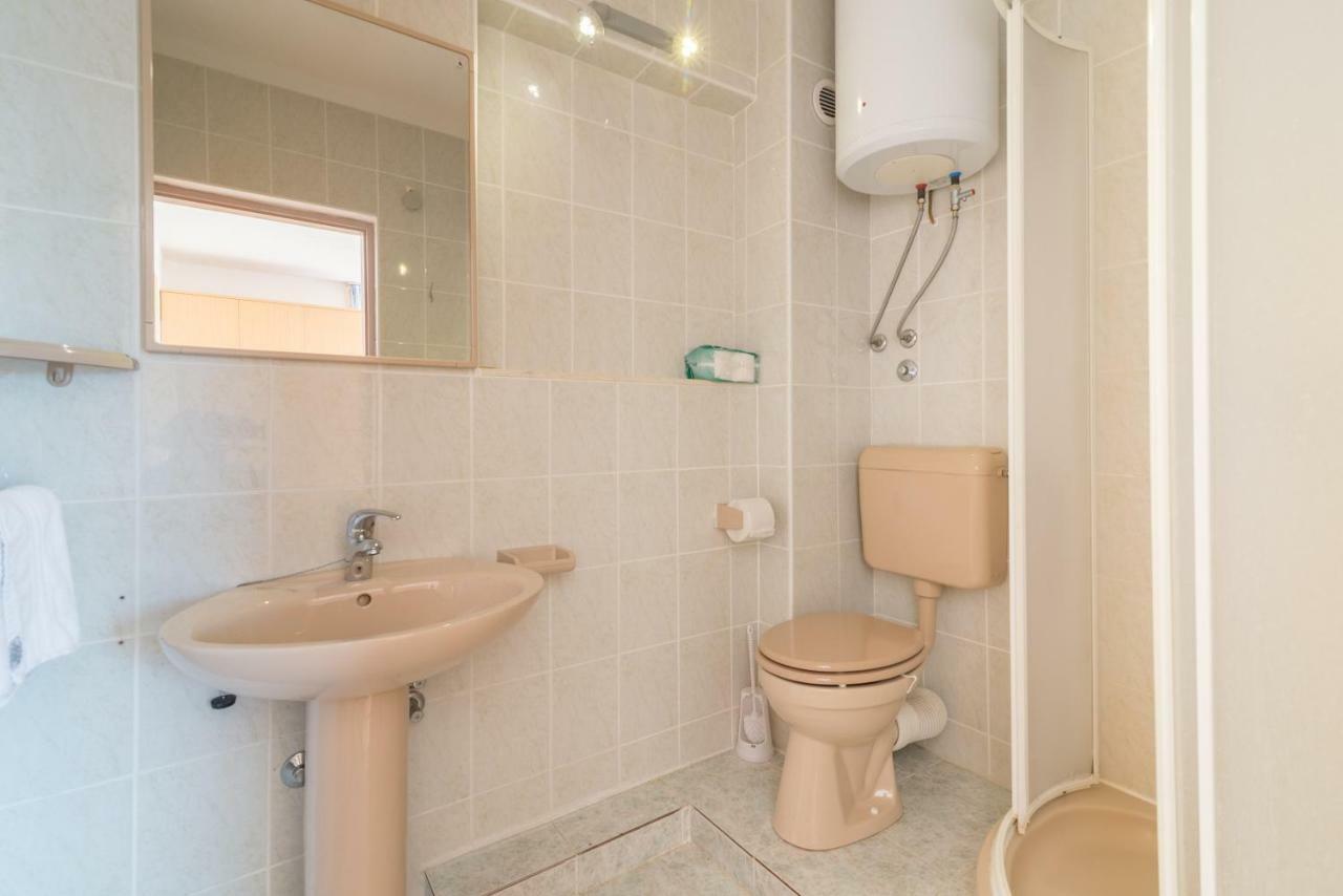 Olive Gardens Apartamento Primošten Exterior foto