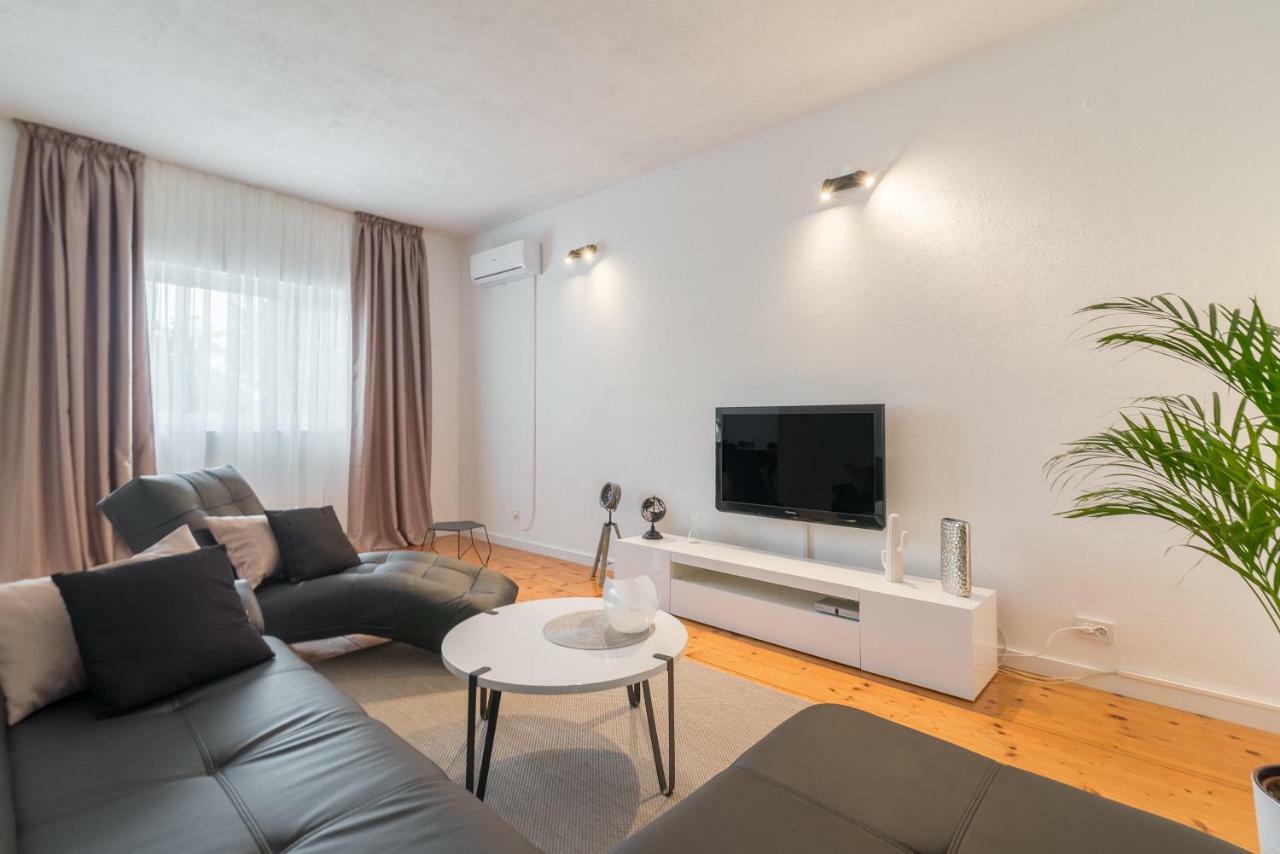 Olive Gardens Apartamento Primošten Exterior foto
