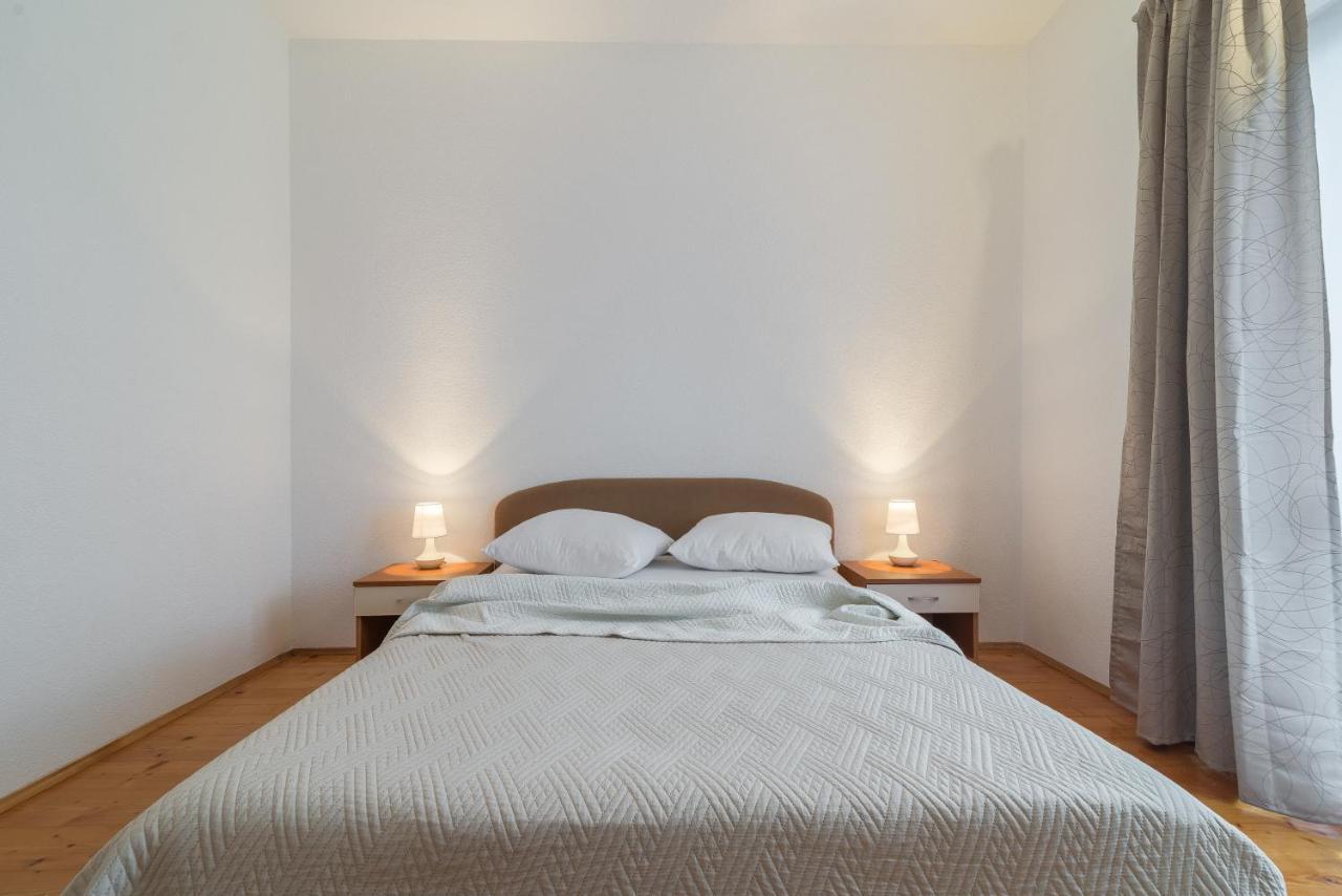 Olive Gardens Apartamento Primošten Exterior foto